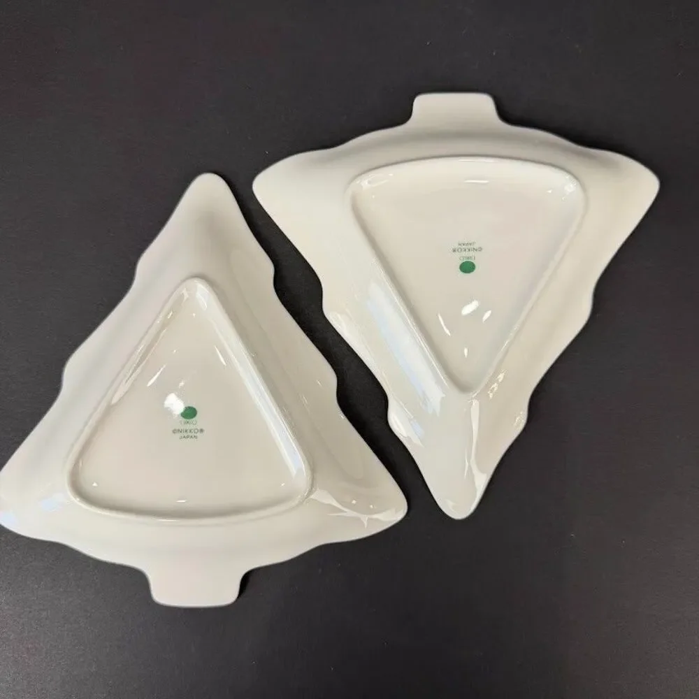 Set of 2 Nikko Happy Holidays Christmas Tree Shaped Dishes 6.5